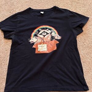 3/$20 ✨ Black T-Shirt with Raccoon Graphic